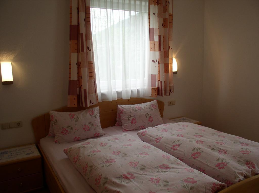 Haus Waldfriede Apartment Pertisau Bagian luar foto